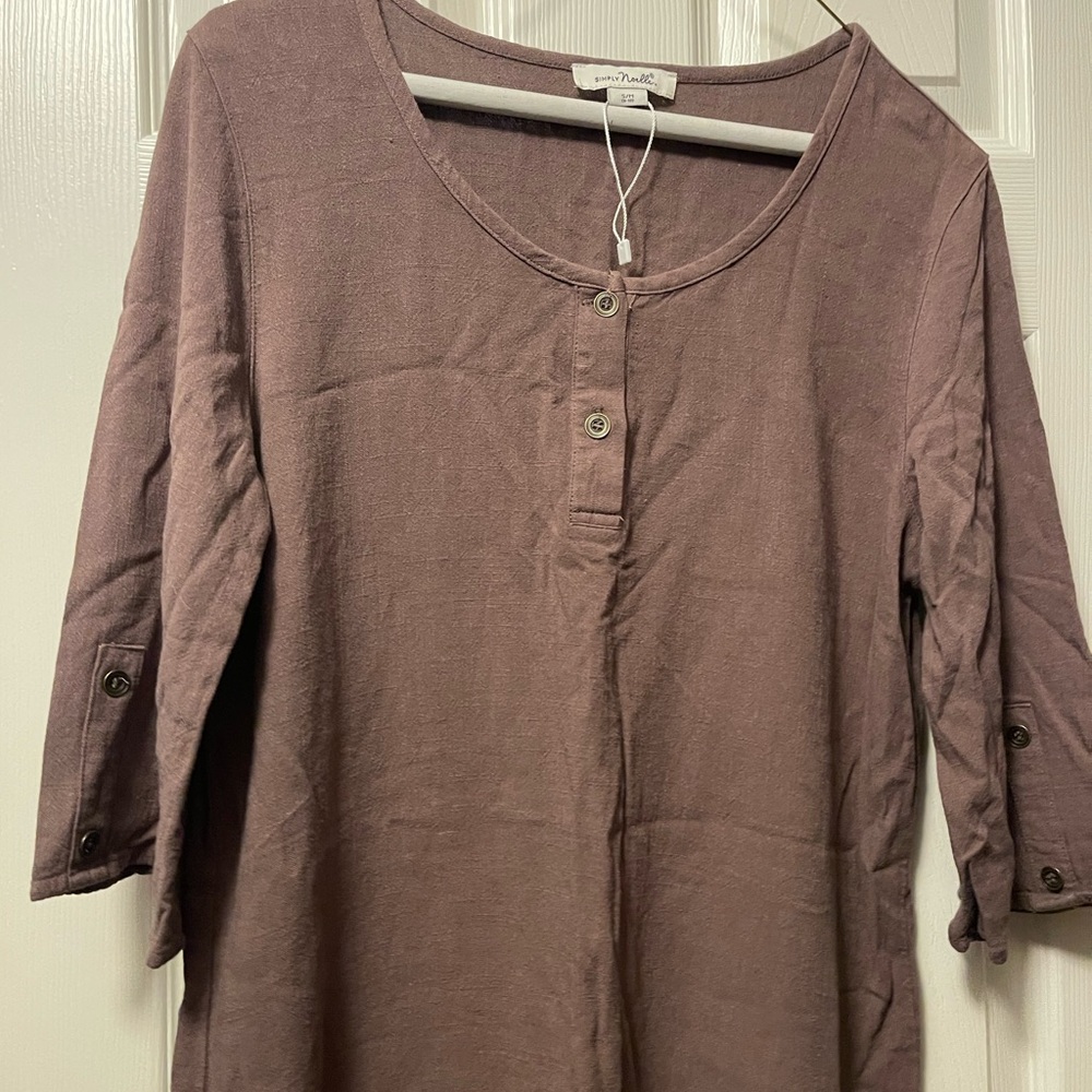 Simply Noelle brown ritual shirt size S/M